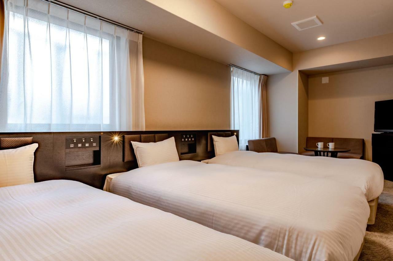 Hotel Wbf Shin-Osaka Skytower Extérieur photo